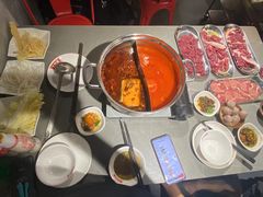 -金龙大四喜牛肉火锅