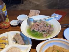 -绍兴老味道·非遗门店(银泰城店)