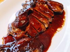老头儿卤鸭（半只）-老头儿油爆虾·1987杭州烟火味(湖滨银泰in77D区店)