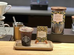 -星巴克臻选(济南恒隆店)