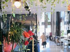 -唐拉雅秀酒店-西锦汇空中BBQ·思创餐厅