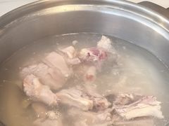 -喃喃椰·糟粕醋·椰子鸡火锅(七堡花园店)