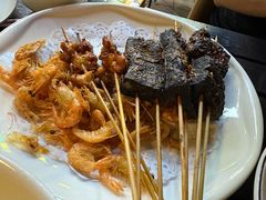 -霸气大叔干锅鸭头·龙虾烧烤·川菜·赛事直播(三里屯店)