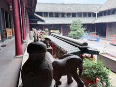 -峨眉山报国寺