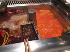 -海底捞火锅鲜切牛肉主题店(长寿路店)