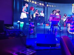 -粉墨特色菜·烧烤音乐酒馆