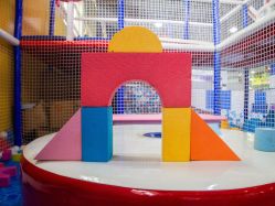 -开心哈乐亲子乐园(东森时尚百货店)