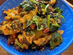 -包整·丝娃娃(一览甲秀楼风景店)