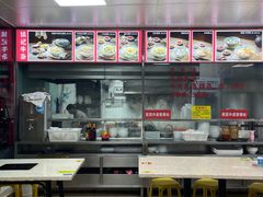 -华威达牛庄(黄埔大道西店)