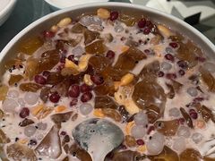 -姚姚酸菜鱼·金戈戈香港豉油鸡(喜荟城联名店)