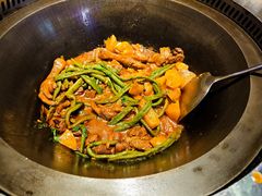 -山河屯铁锅炖·非遗东北菜(南山店)