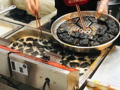 -黑色经典臭豆腐·湖南特产(坡子街店)