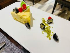 咸蛋黄芝士蛋糕-北京希尔顿逸林酒店-逸轩西餐厅-自助餐厅