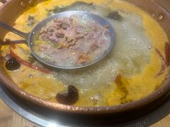 -洱火云南酸菜牛肉火锅(石景山当代商城店)