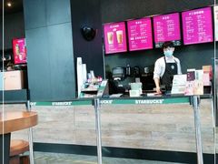 -星巴克(七宝领展广场1F店)
