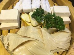 豆腐四拼-老诚一锅羊蝎子(黄寺大街店)