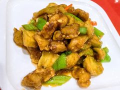 肉段烧茄子-上山下乡农家菜(加州水郡店)
