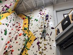 -问山MountQuest攀岩馆