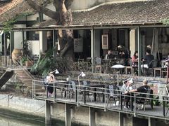 -喜洲吧·江畔老船厂·庭院餐厅(喜临院店)