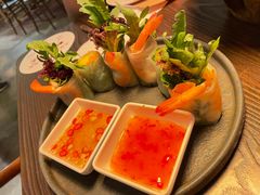 -来龙里 精致 东南亚餐室(万象城店)