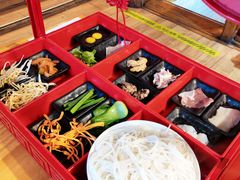 -勺子米线·云南传统小吃市集(四方街店)