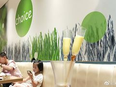 -小鱼小牛·鱼牛干锅·脆鱼火锅(世欧广场店)