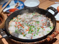 香茅焗鲈鱼-颐和•海鲜砂锅粥•啫啫煲(奥林匹克广场店)