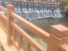 -梅岭月亮湾山体公园