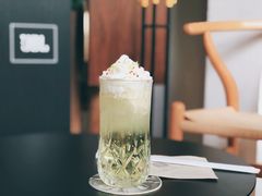 气泡水-黑胶星球(华发中城商都店)