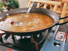 -霄汉牛三鲜湖北砂锅菜(万松园2店)
