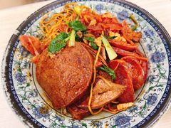 六鲜香肠炒面-一家人面馆(三条巷店)