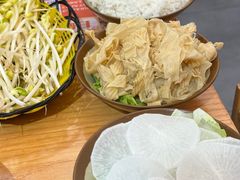 -黔三一夺夺粉酸汤火锅(百信店)
