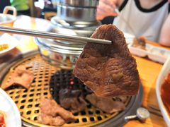 -唯成•韩国炭火烤肉 유성고기