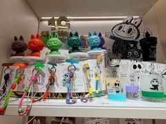 -泡泡玛特POPMART(上海环球港店)