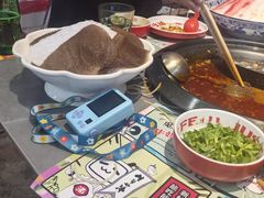 -生活如沸·顺德水牛奶火锅(大学路店)