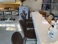 -Fridi Patisserie Cafe