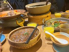-吃饭皇帝大土家民族菜(正大广场店)