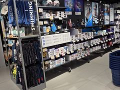 -迪卡侬(环球港店)