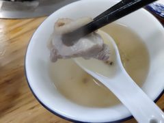 -威邵鸡煲(西华路总店)