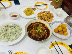 -万荣烤鸭店·北京菜(天坛店)
