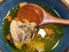 建水汽锅鸡小份-麦麦山云南菜(复地活力城店)