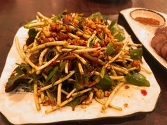 -罗氏豆花饭庄·川菜·土火锅·豆花(卡都花苑店)