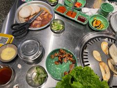 -欧巴炭烤肉오빠숯불구이(南京东路店)