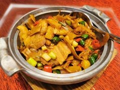 干锅五花肉炒笋丝-广州逸林假日酒店·四季桃源中餐厅(白云山风景区店)