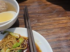-民间瓦缸煨汤館(嵩山路店)
