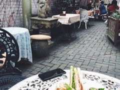 -古董花园(思南路42弄小区店)