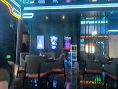 -屋有岛沉浸游戏旗舰店(中山公园店)