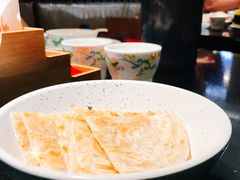 葱油飞饼-老头儿油爆虾·知味杭州(爱琴海购物中心)