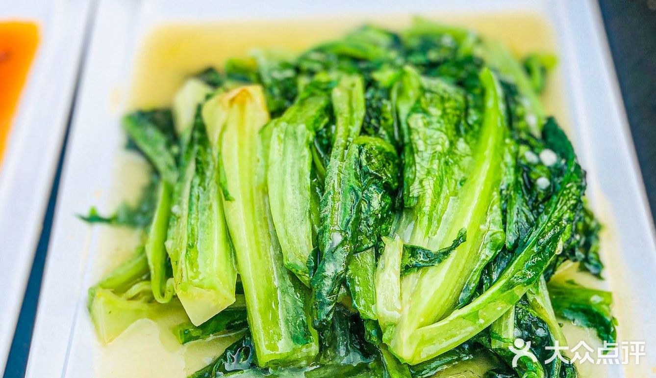 在花园小院里吃一顿海鲜大餐，很惬意