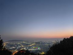 -灵岩山风景区